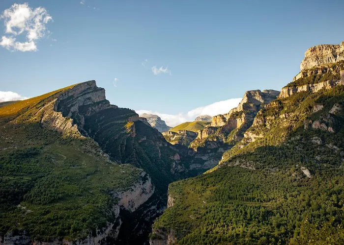 Casa Guardafuentes De Ordesa ,casa Del Guardes